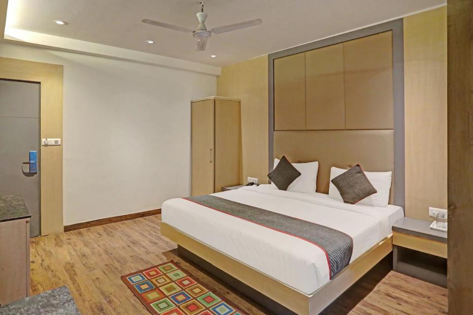 Hotel Superb 5 Mins Walk From New Delhi Station 외부 사진