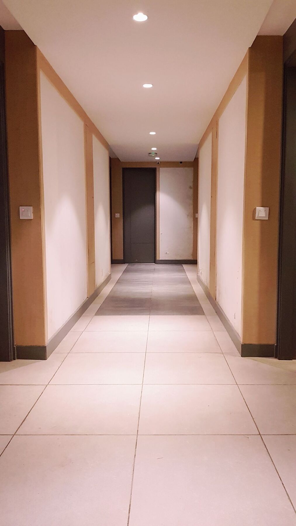 Hotel Superb 5 Mins Walk From New Delhi Station 외부 사진
