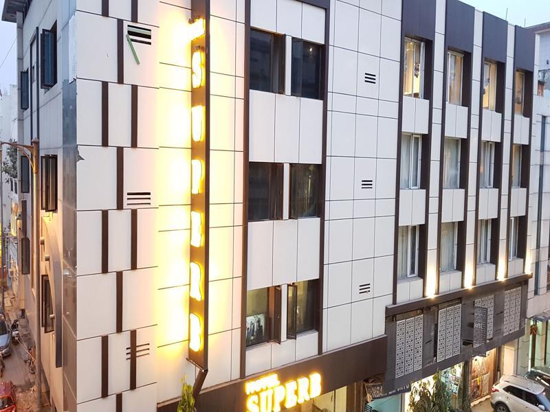 Hotel Superb 5 Mins Walk From New Delhi Station 외부 사진