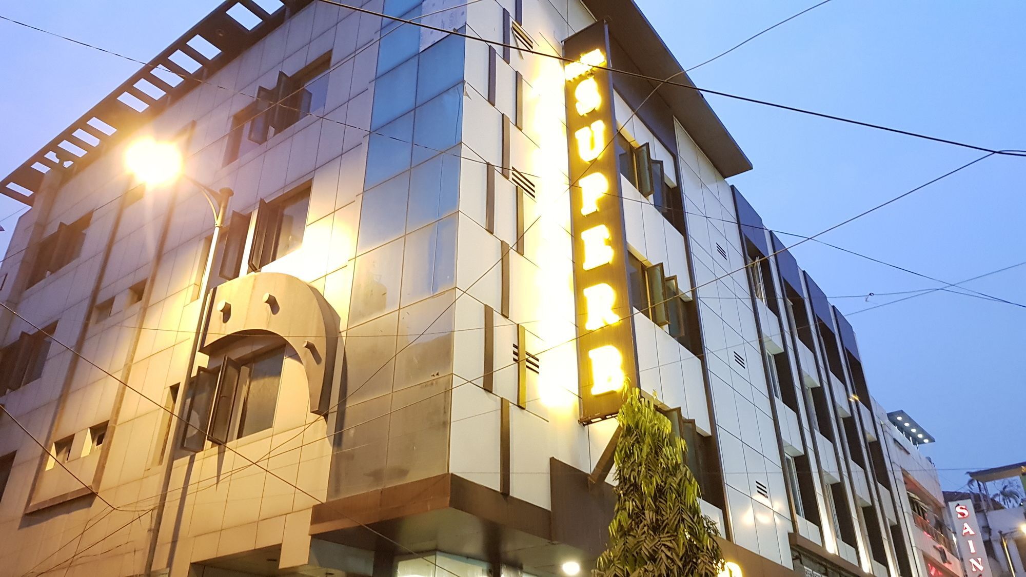 Hotel Superb 5 Mins Walk From New Delhi Station 외부 사진